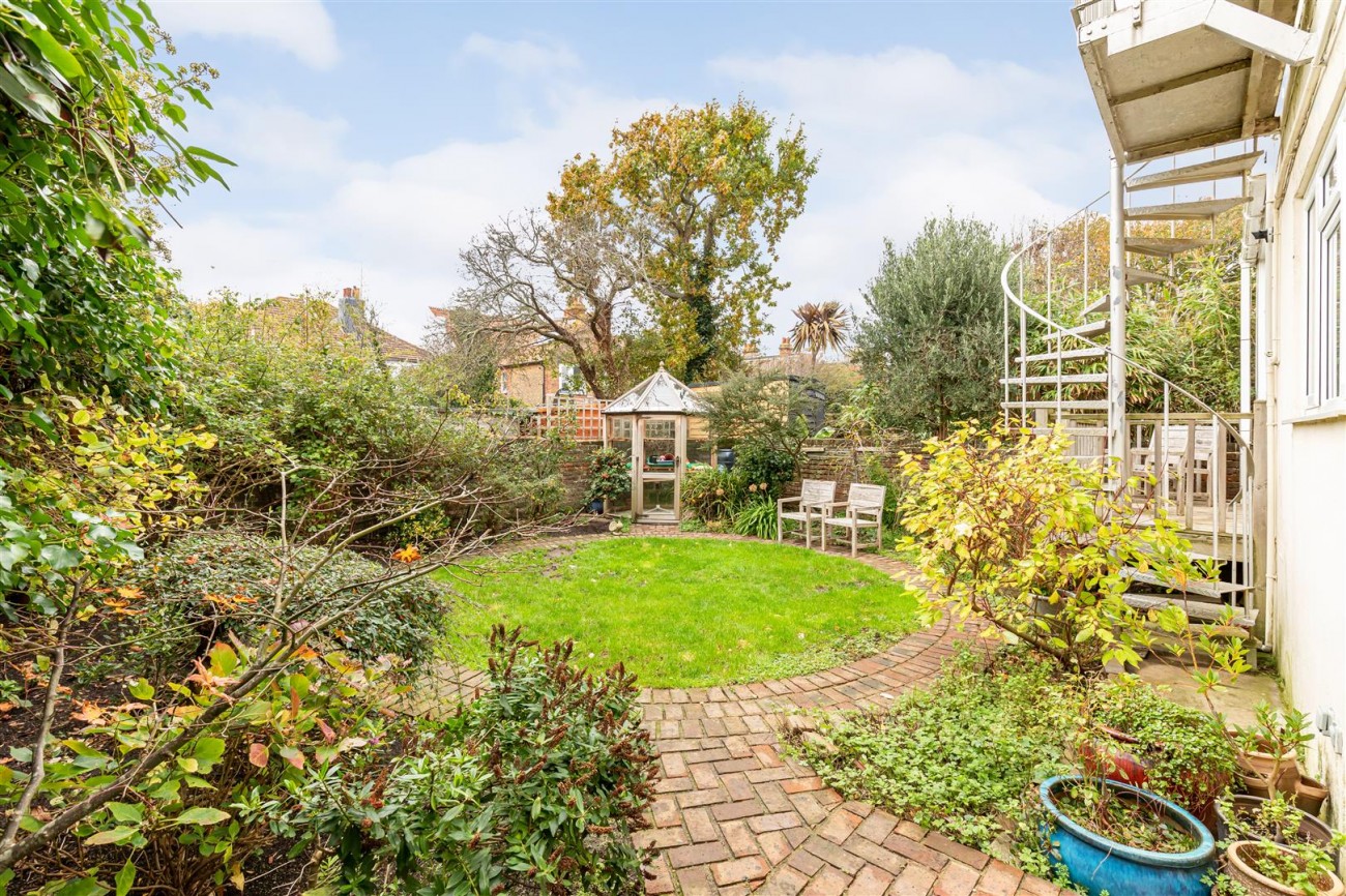 Sackville Gardens, Hove, 6 bedroom, House