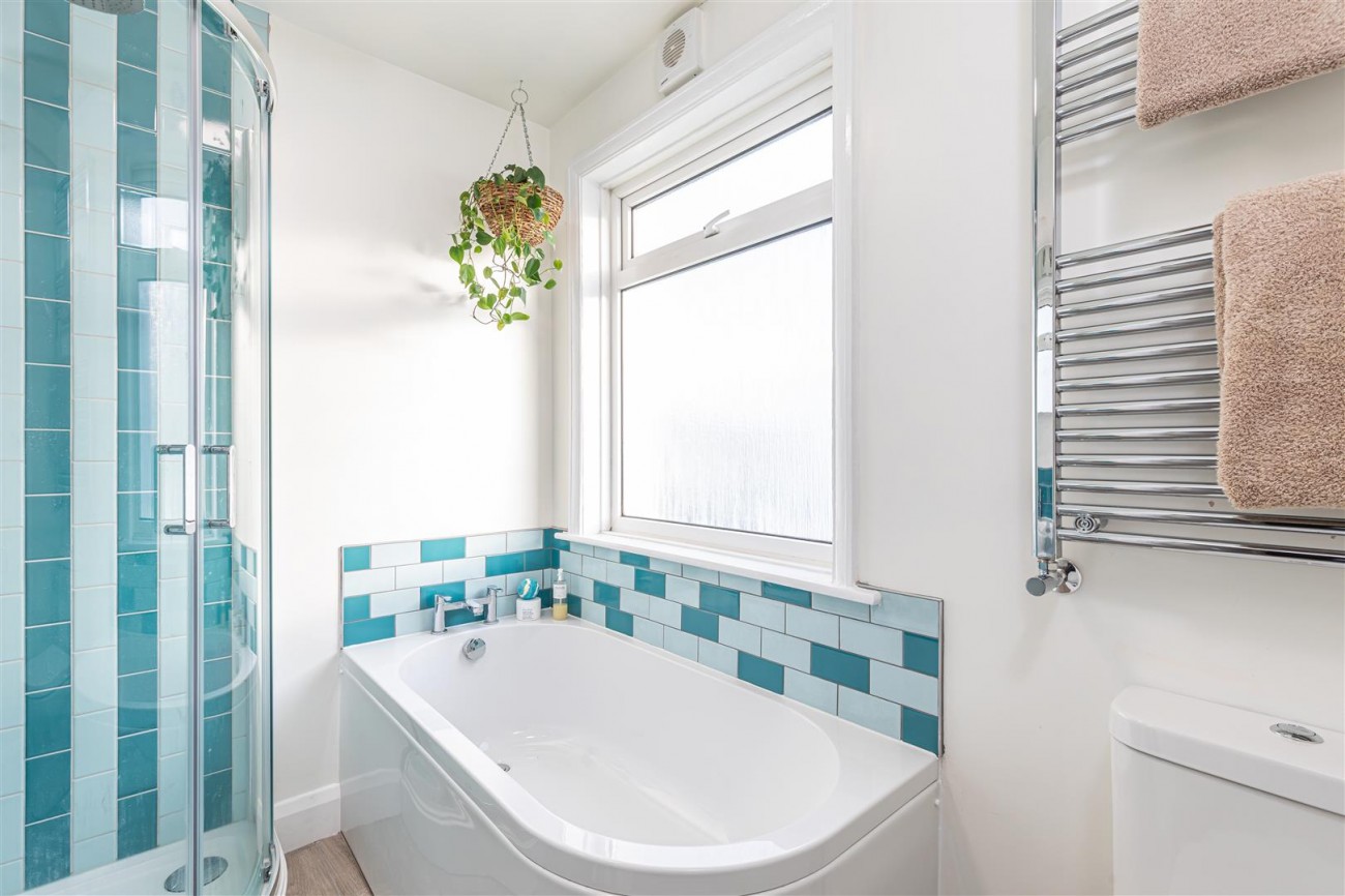 Derek Avenue, Hove, 4 bedroom, House