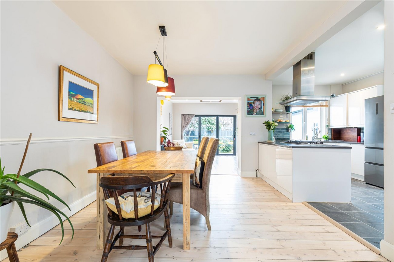 Derek Avenue, Hove, 4 bedroom, House