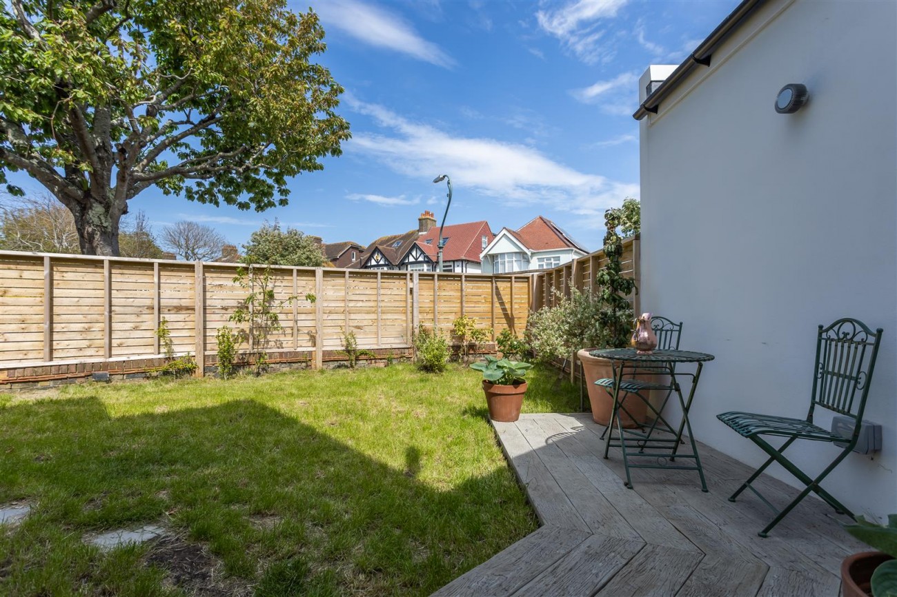 Amesbury Crescent, Hove, 4 bedroom, House