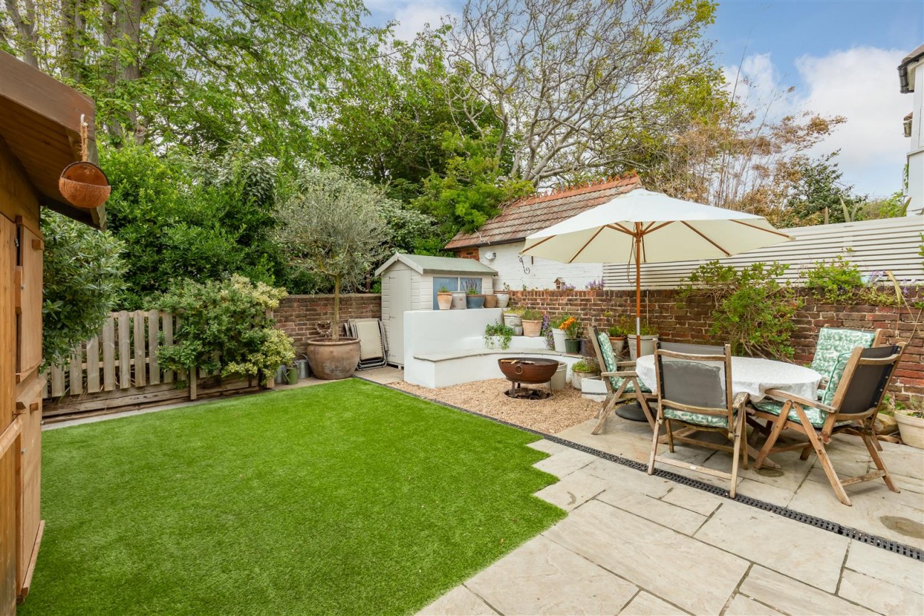 Sackville Gardens, Hove, 3 bedroom,