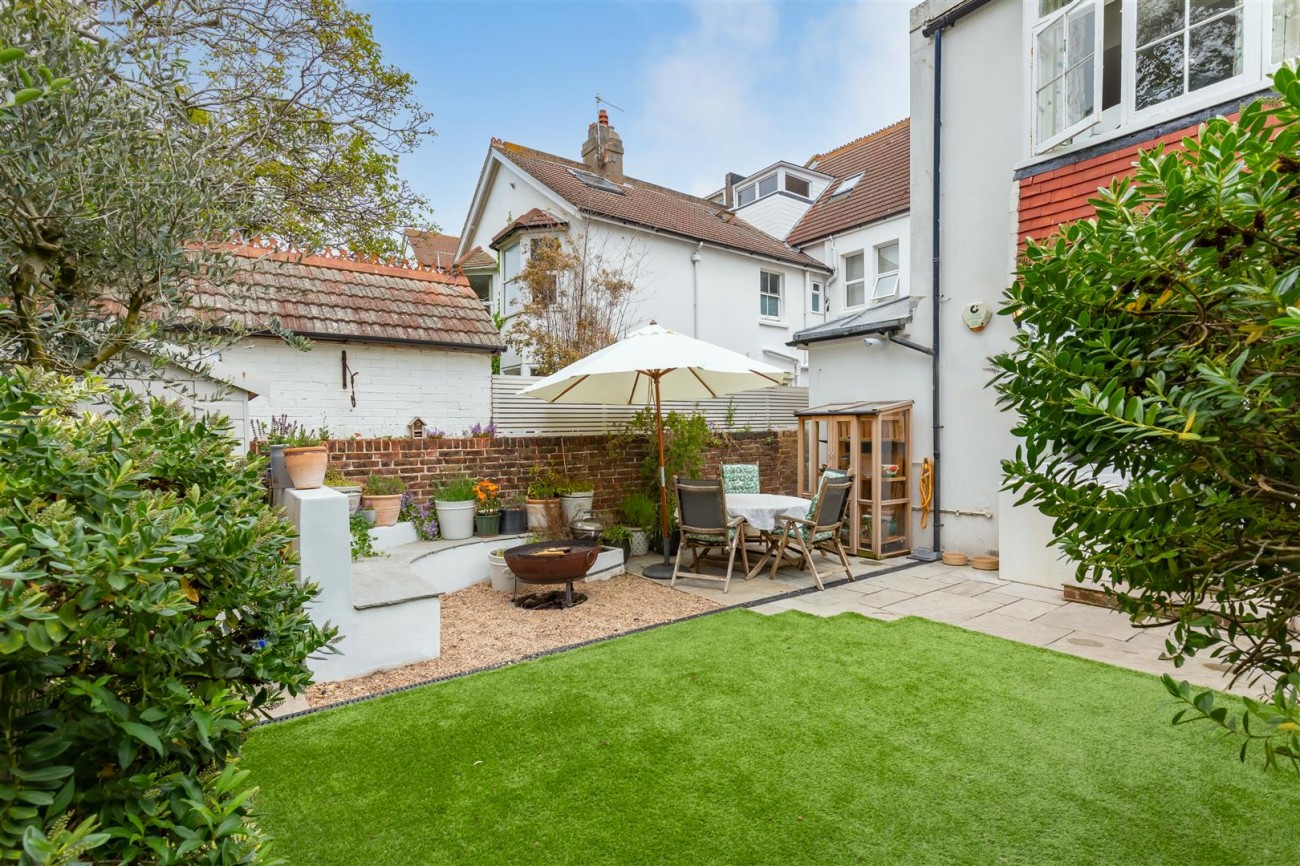 Sackville Gardens, Hove, 3 bedroom,