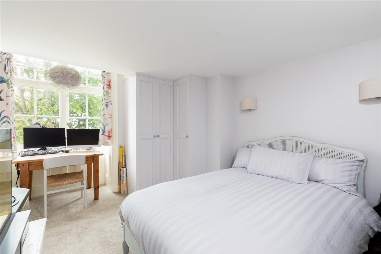 Sackville Gardens, Hove, 3 bedroom,