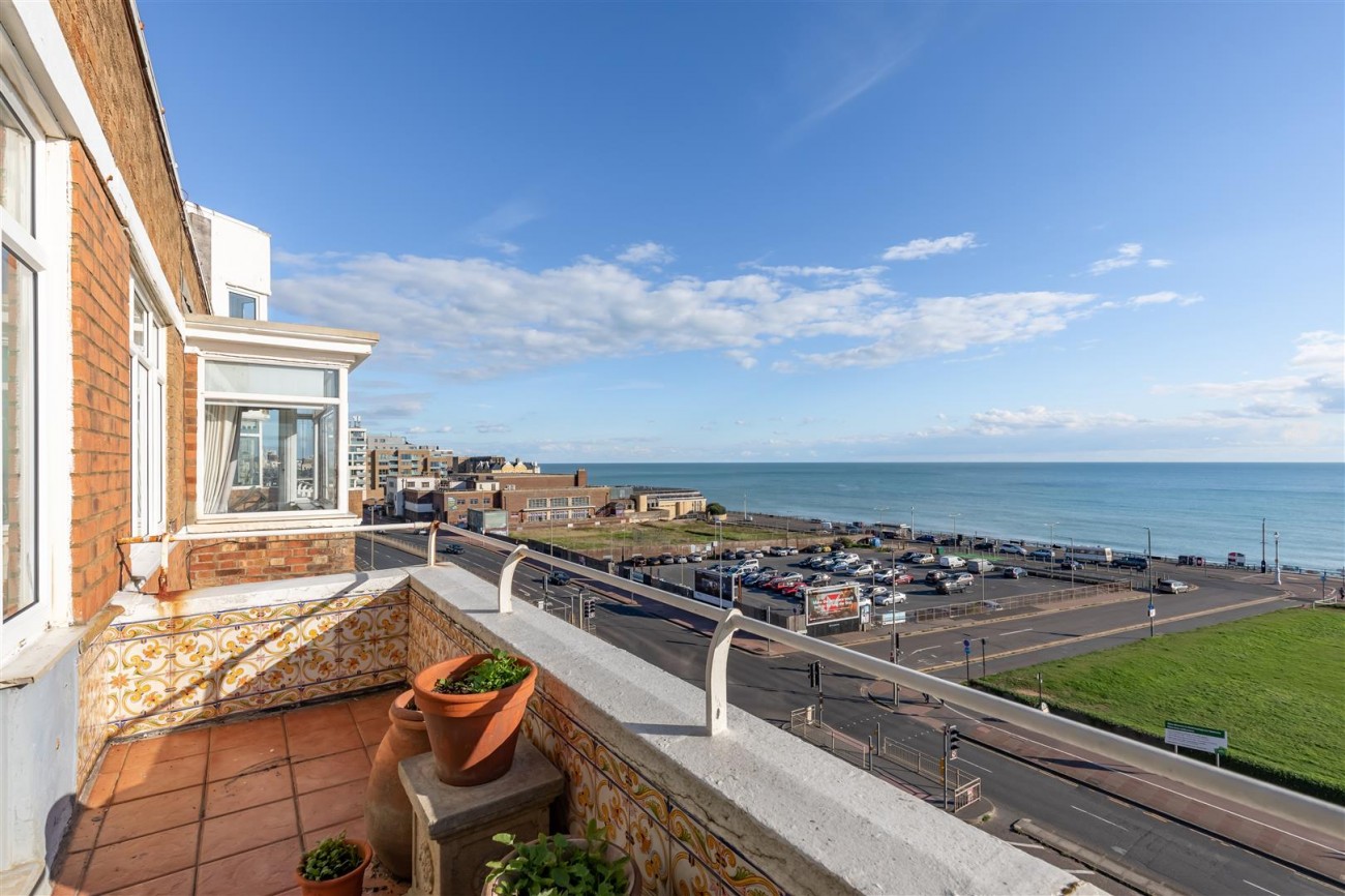 Viceroy Lodge, Kingsway, 3 bedroom, Apartment