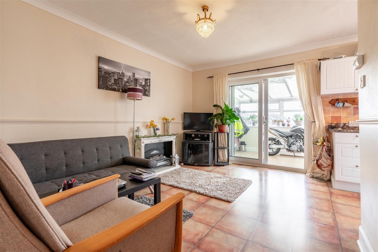 North Farm Road, Lancing, 2 bedroom, Bungalow