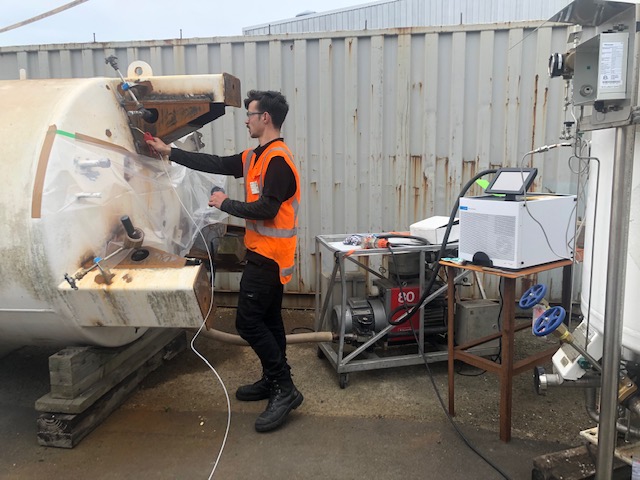 Leak Detection Leybold