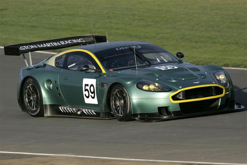 Aston Martin DB9 Taringa!