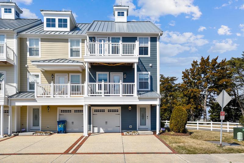 Plan a LastMinute Summer Vacation! Long & Foster Vacation Rentals