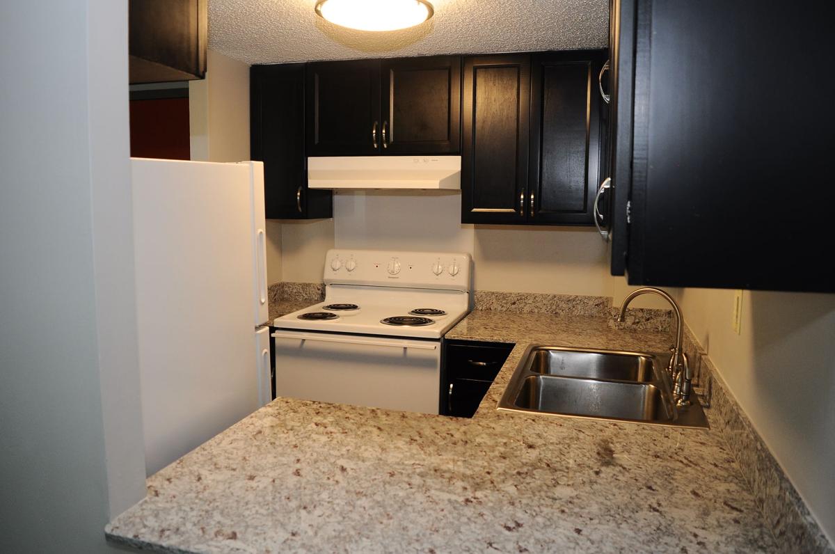 Kingwood Arms Apartments LHP Capital, LLC