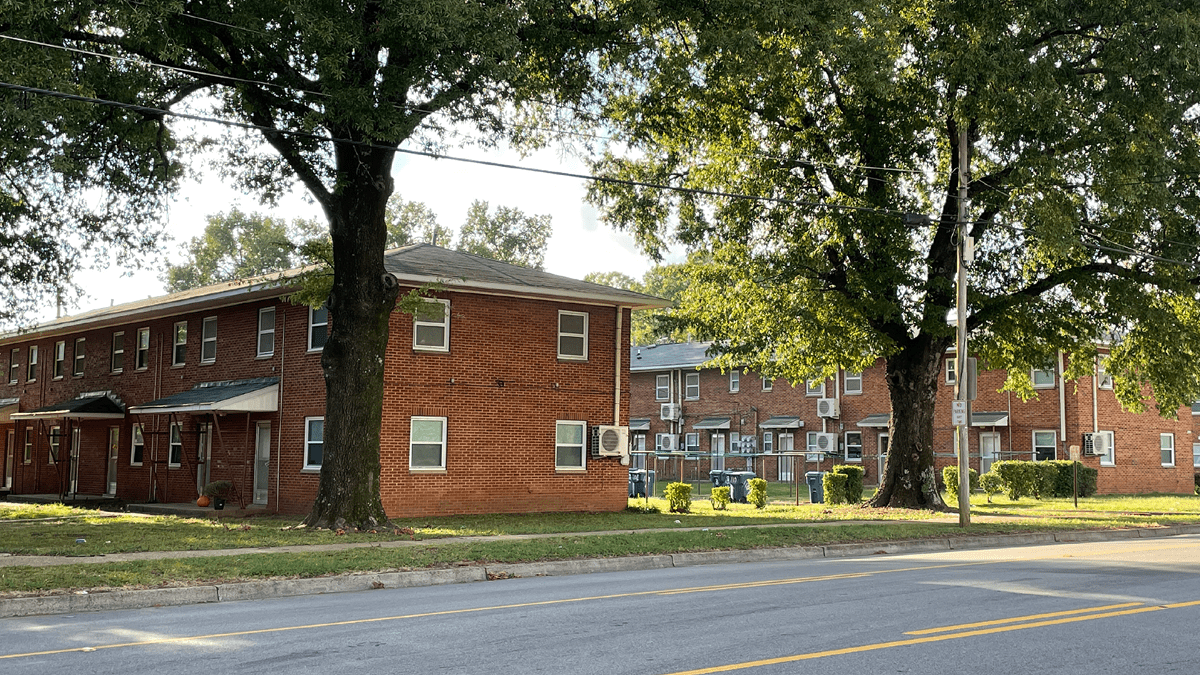 Hundreds facing removal in Huntsville public housing complex