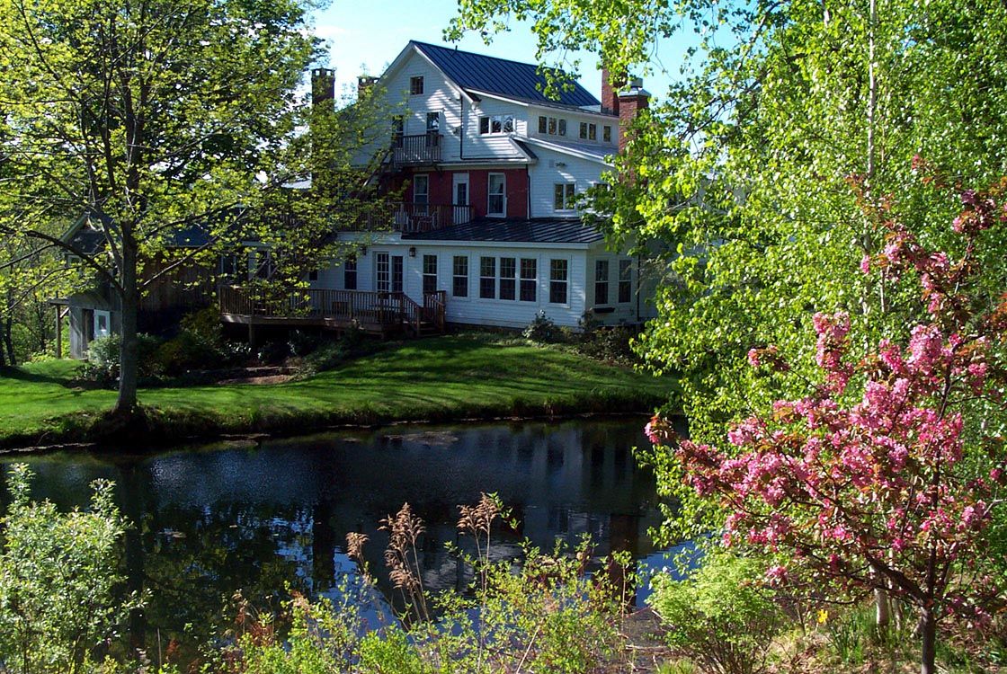 US Hotels Announces Acquisition Of Windham Hill Inn In Southern Vermont