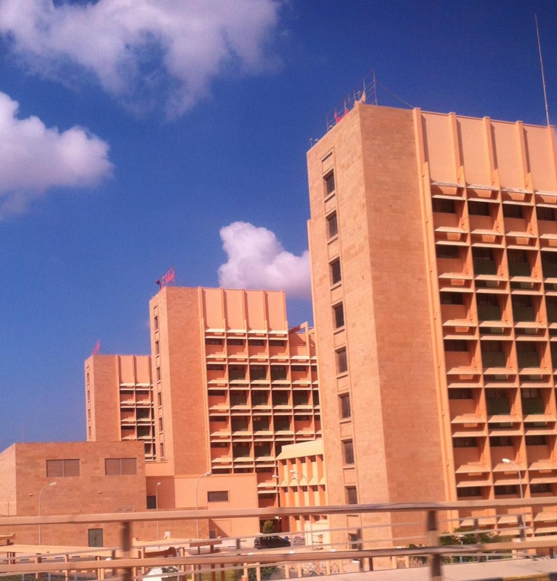 Bomb defused outside Benghazi hospital