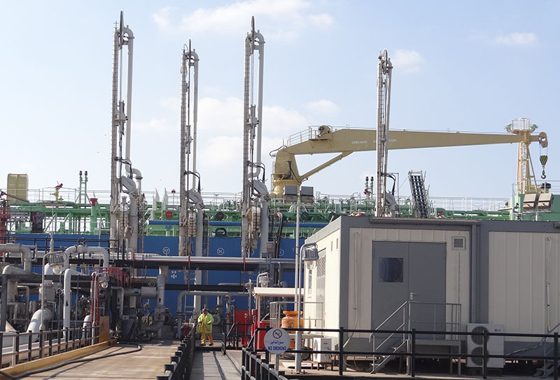 Oil Facilities Guard Two key oil terminals on verge of reopening