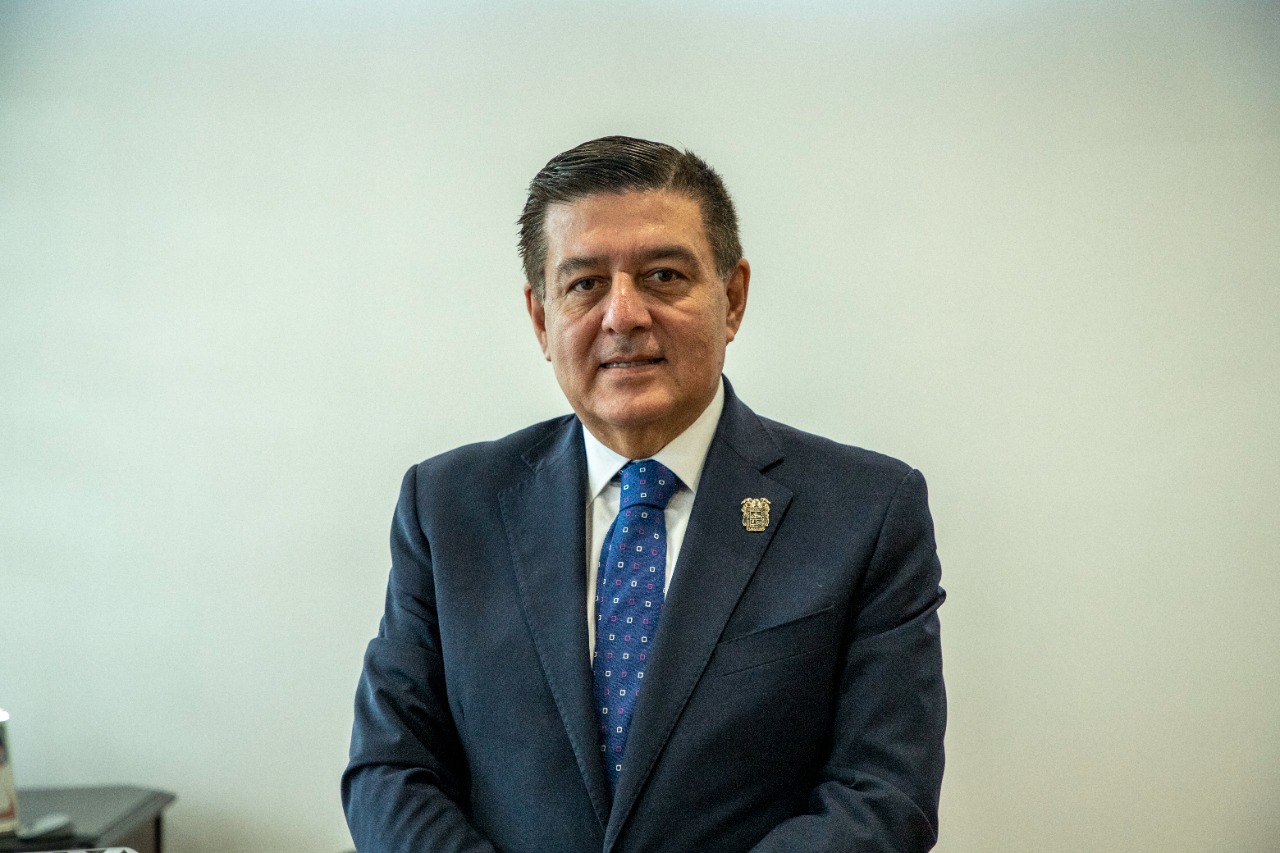 Alfredo Martín Cervantes García Por un cambio radical en la Secretaría