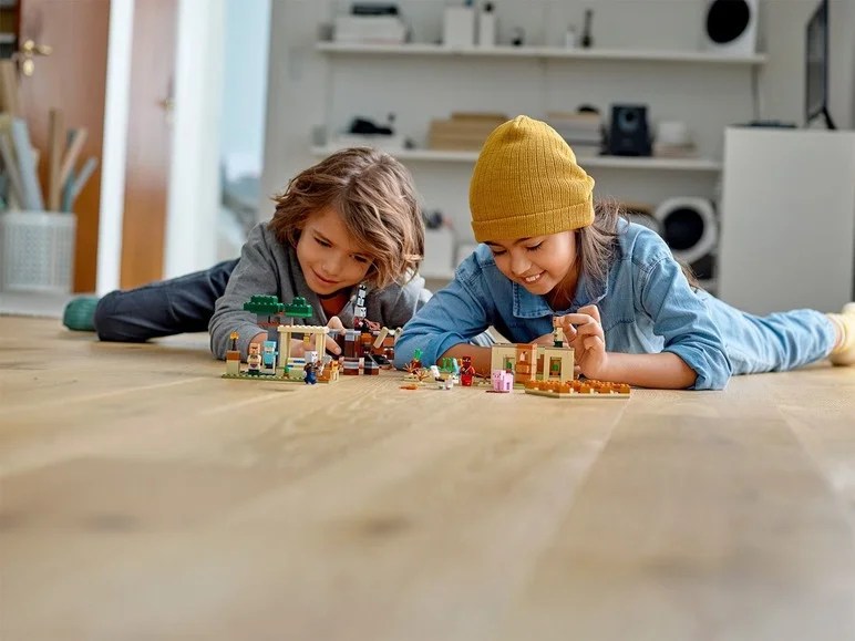 LEGO® Minecraft™ 21160 »Der IllagerÜberfall« Lidl.de