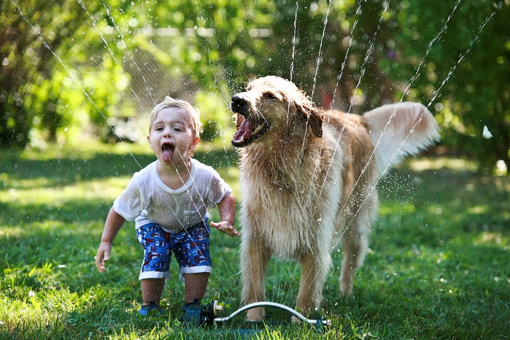 Children who grow up with pets make more sensitive and sympathetic