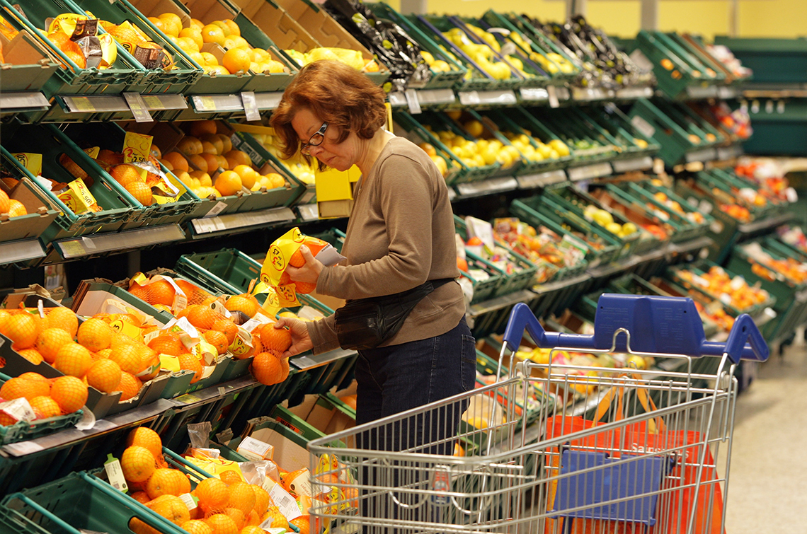 UK supermarkets have reduced food waste by 20,000 tonnes LifeGate