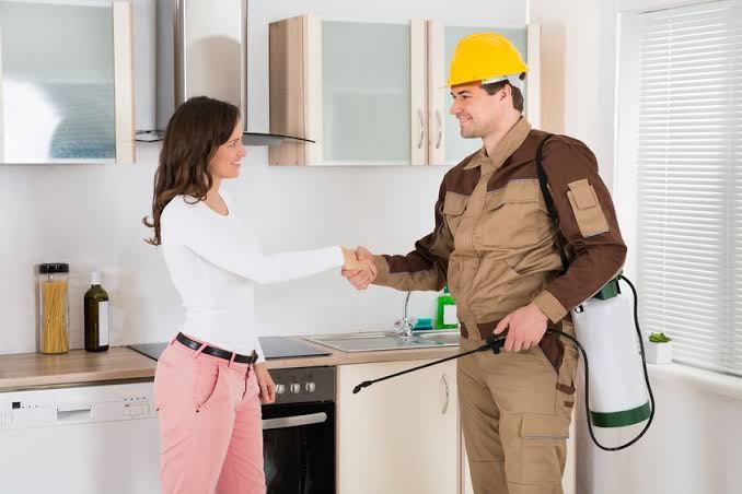 A Do It Yourself pest Control store Myrtle Beach SC