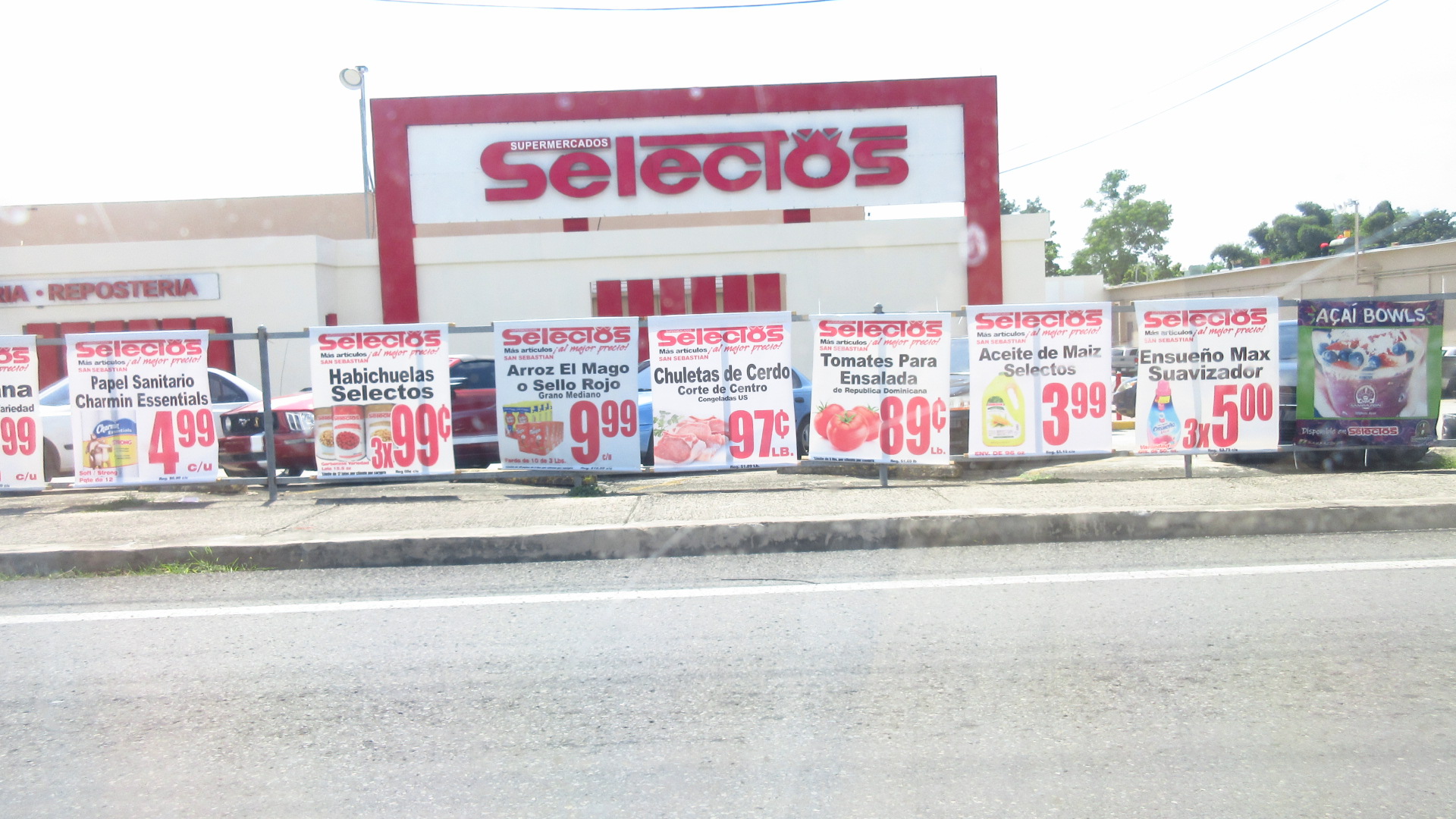 Puerto Rico Grocery Shopping