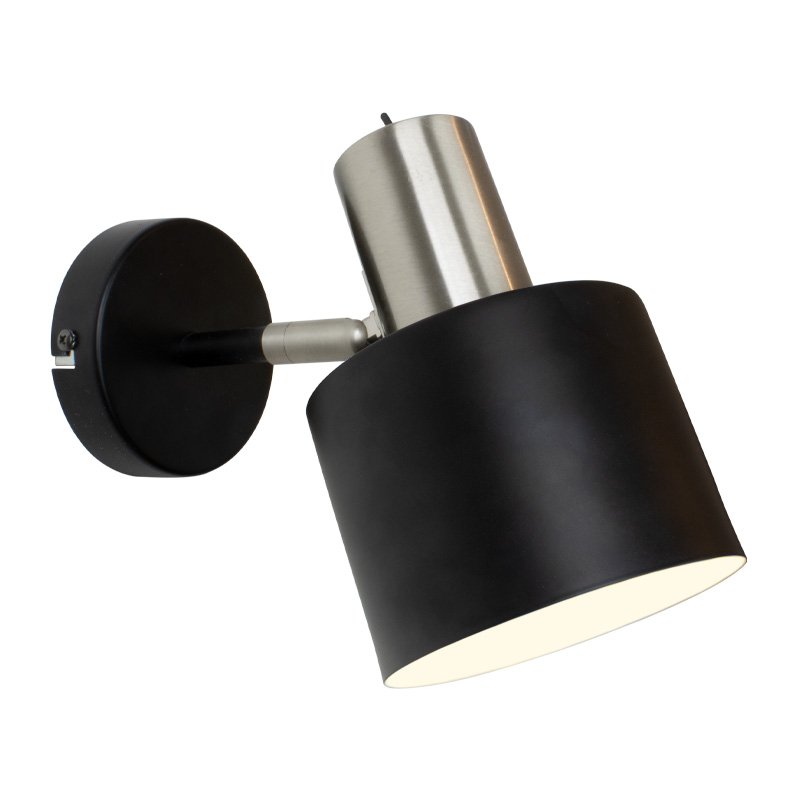 ARI SWITCHED BLACK/BR.CHROME WALL LIGHT Lightingplus