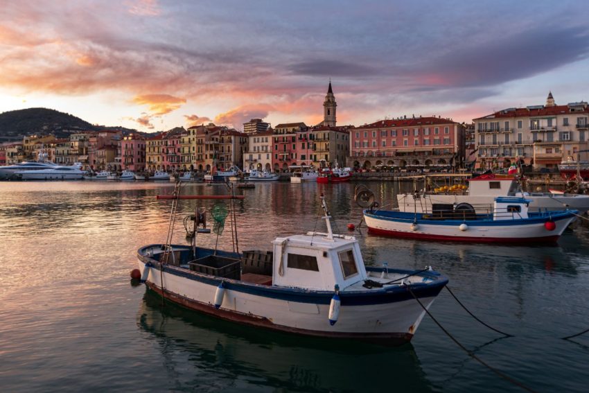 Imperia: Cosa Fare, Cosa Vedere E Dove Dormire - Liguria.info 567_x_850_jpg