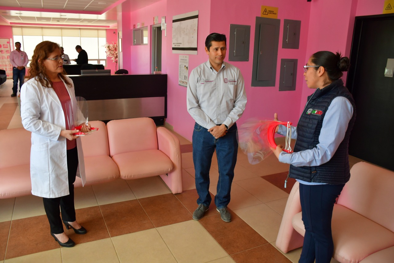 Ayuntamiento de Guadalupe recorre ‘Camino Rosa’ que lleva a la UNEME