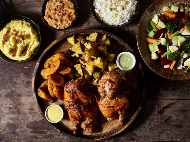Cuatro variedades para celebrar el Día del Pollo a la Brasa en La Leña