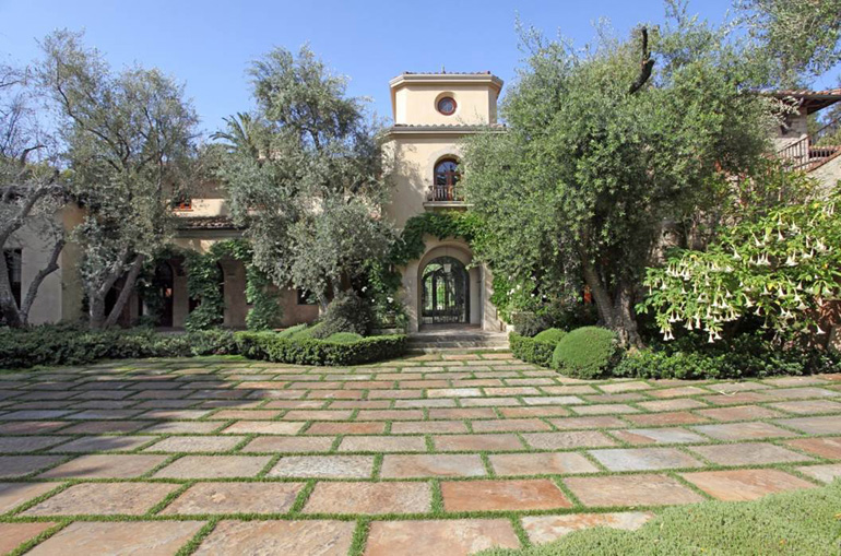 The Mapleton Estate Linda May Properties Group