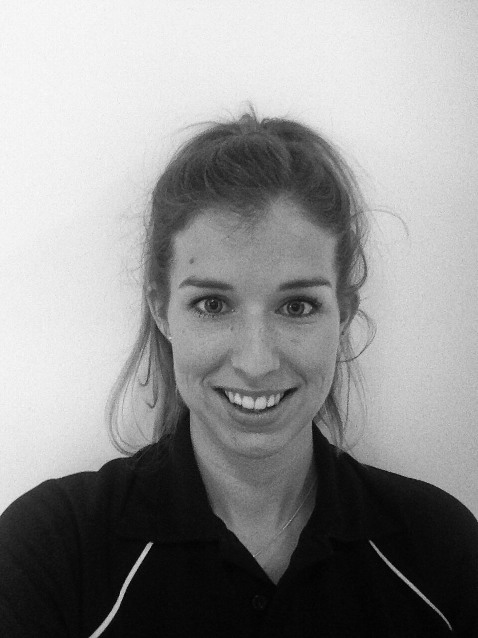 danielle_bw Chichester Physiotherapy Sports Massage Pilates Classes