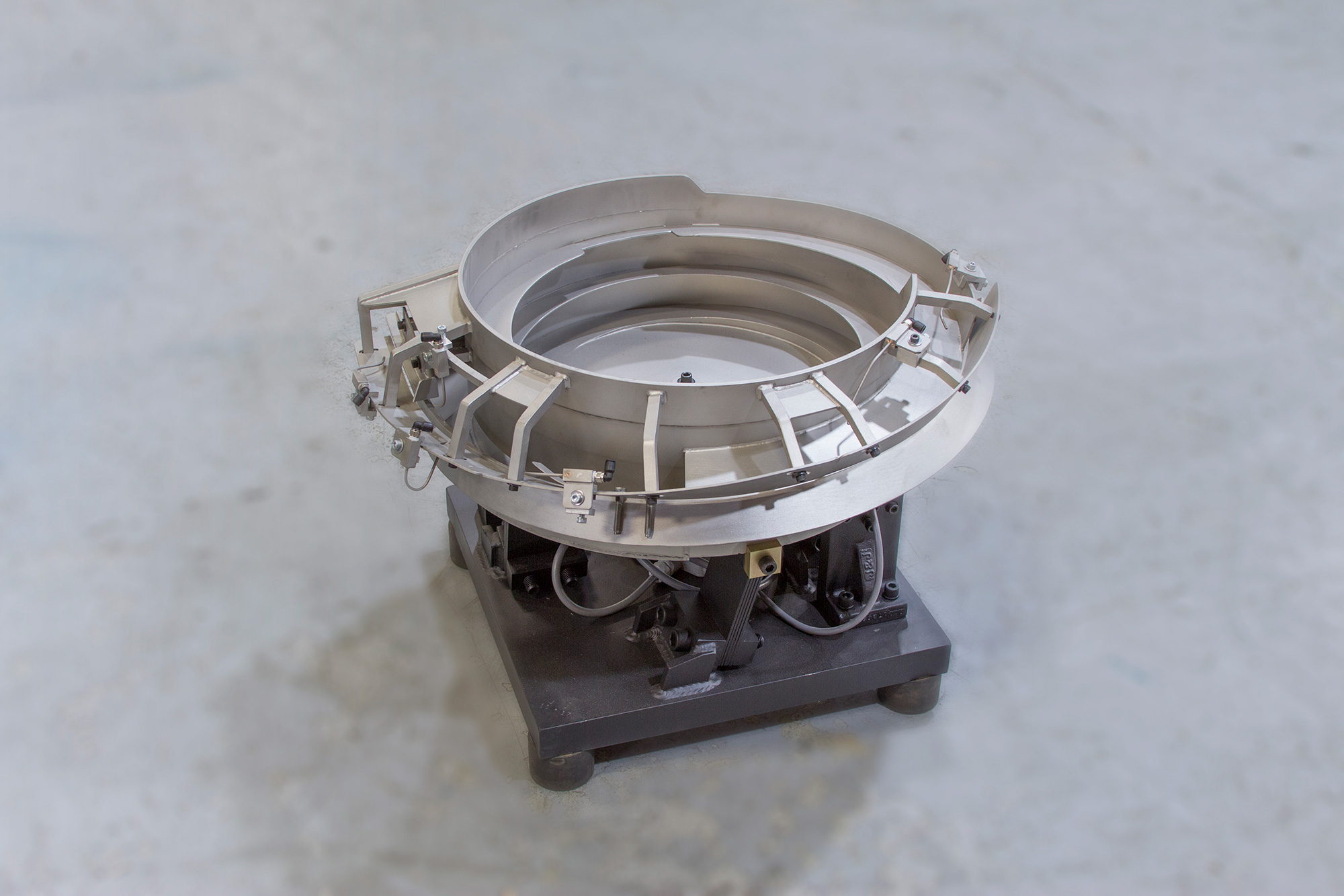 21" Vibratory Feeder Bowl LinearGS