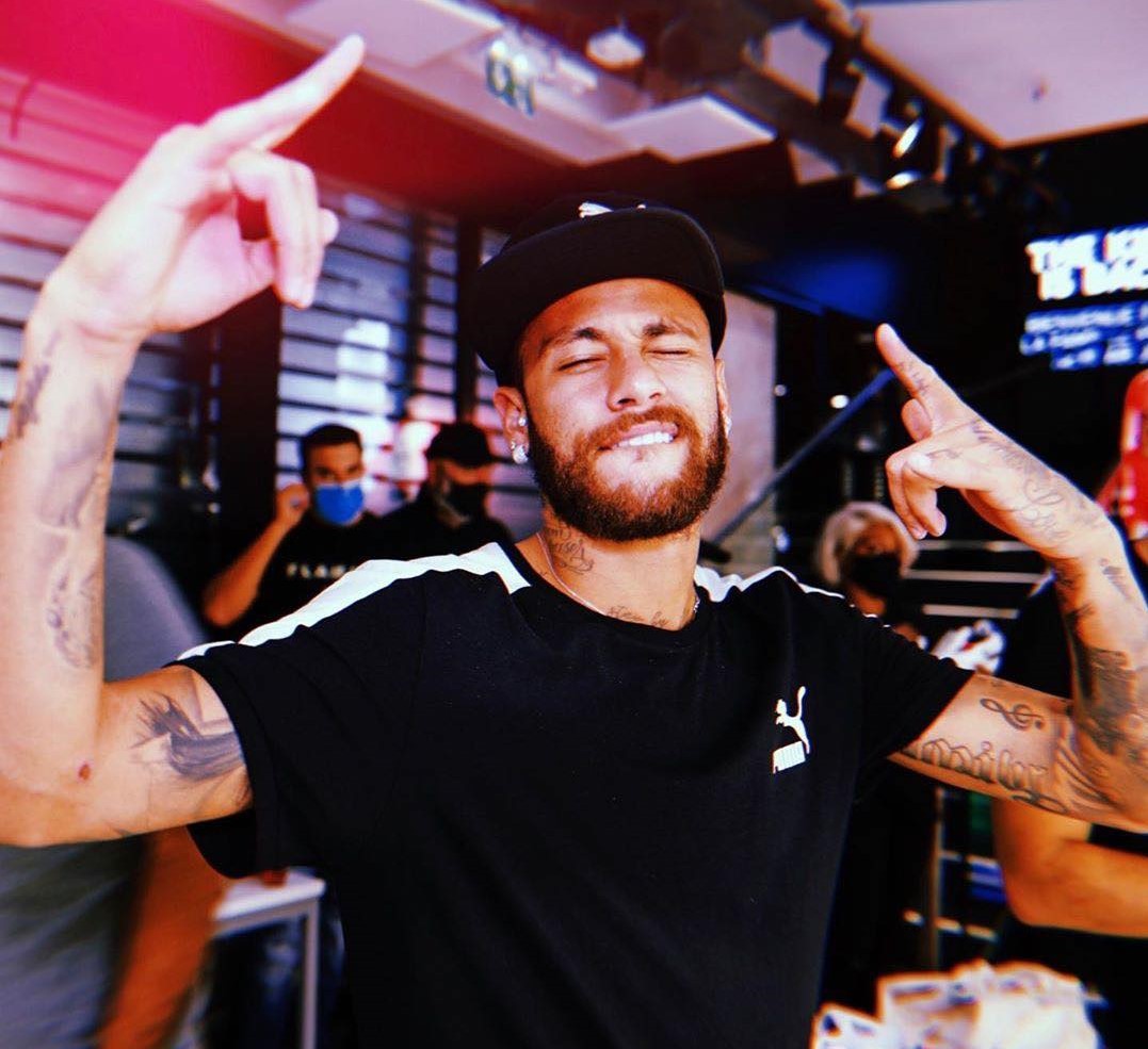 Perché Neymar ha firmato per Puma e cosa ci racconta questa scelta del  mondo delle sponsorizzazioni - Linkiesta.it