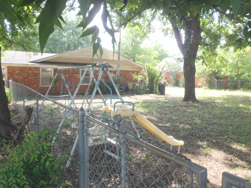 8/26 HOME * ENID, OK. * INDIAN HILLS * INVESTMENT PROPERTY Lippard