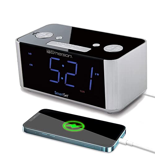Best 7 Day Programmable Alarm Clock (2024 Update) Liquid Image