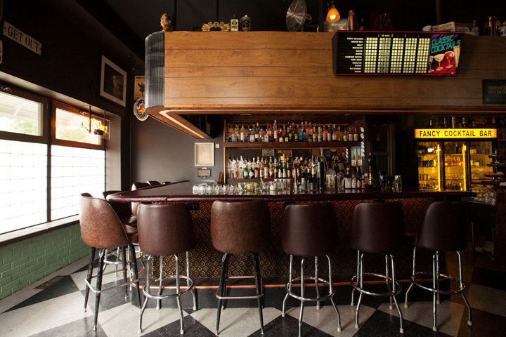 How to Build a Great Modern Dive Bar