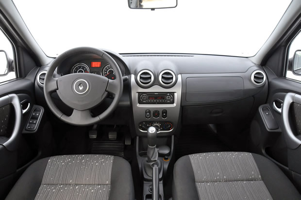 Renault Symbol 2011 ficha técnica, imágenes y lista de rivales Lista