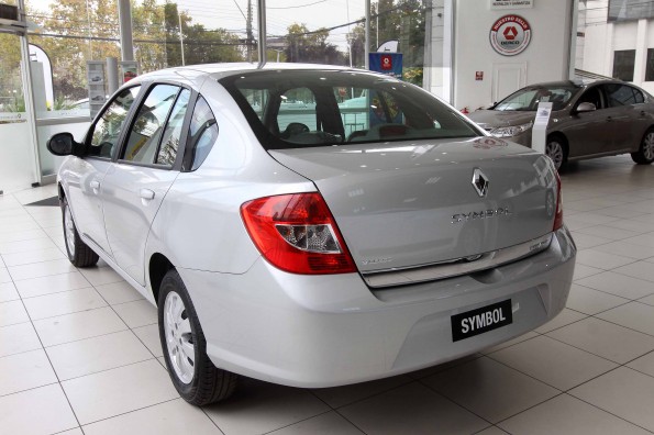Renault Symbol 2012 precio, ficha técnica, imágenes y rivales Lista