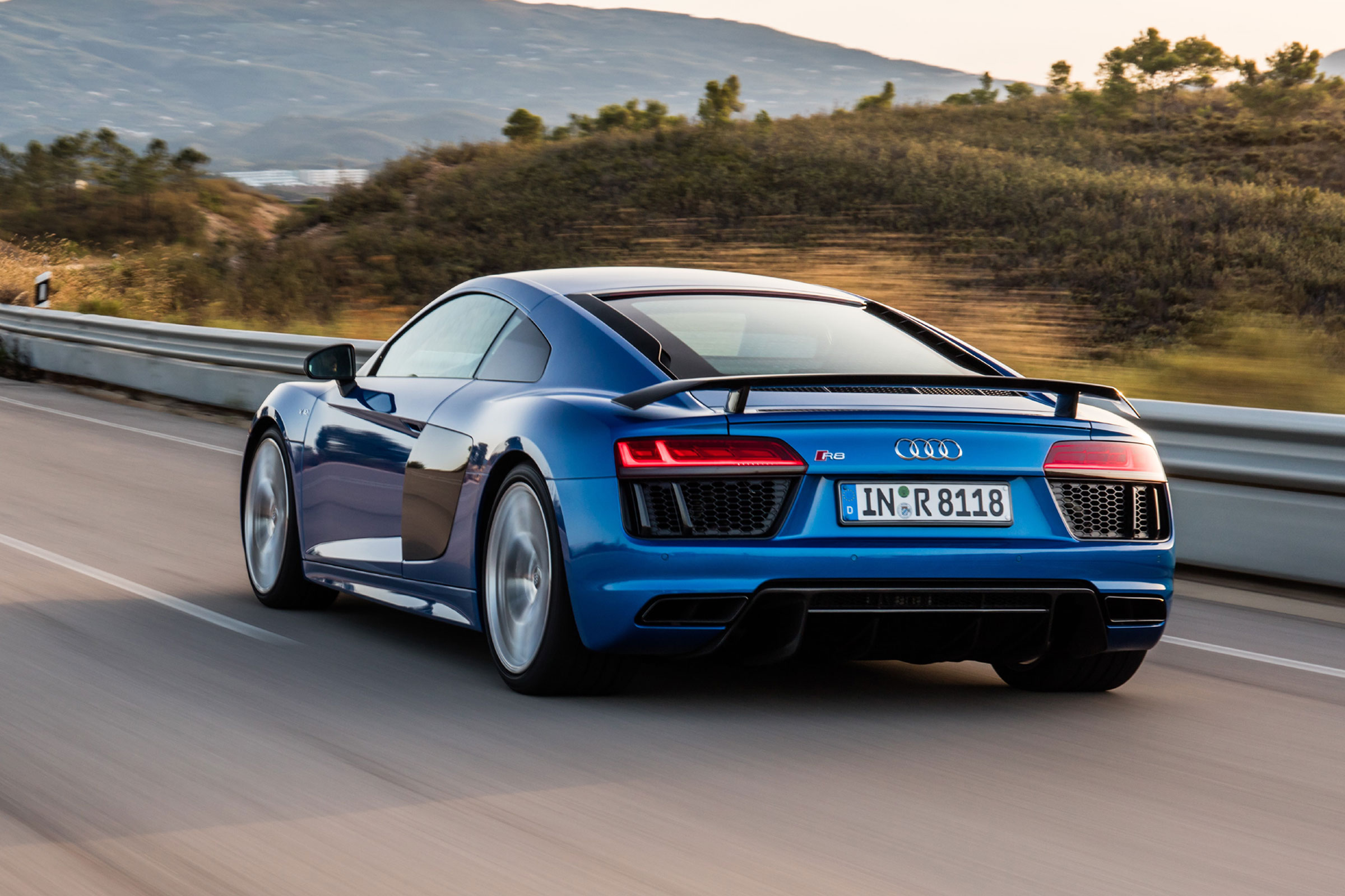 Audi R8 V10 Plus Lista de Carros