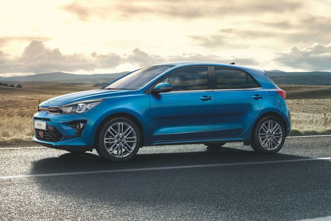 Kia Rio Hatchback 2022 Una imagen más fresca Lista de Carros
