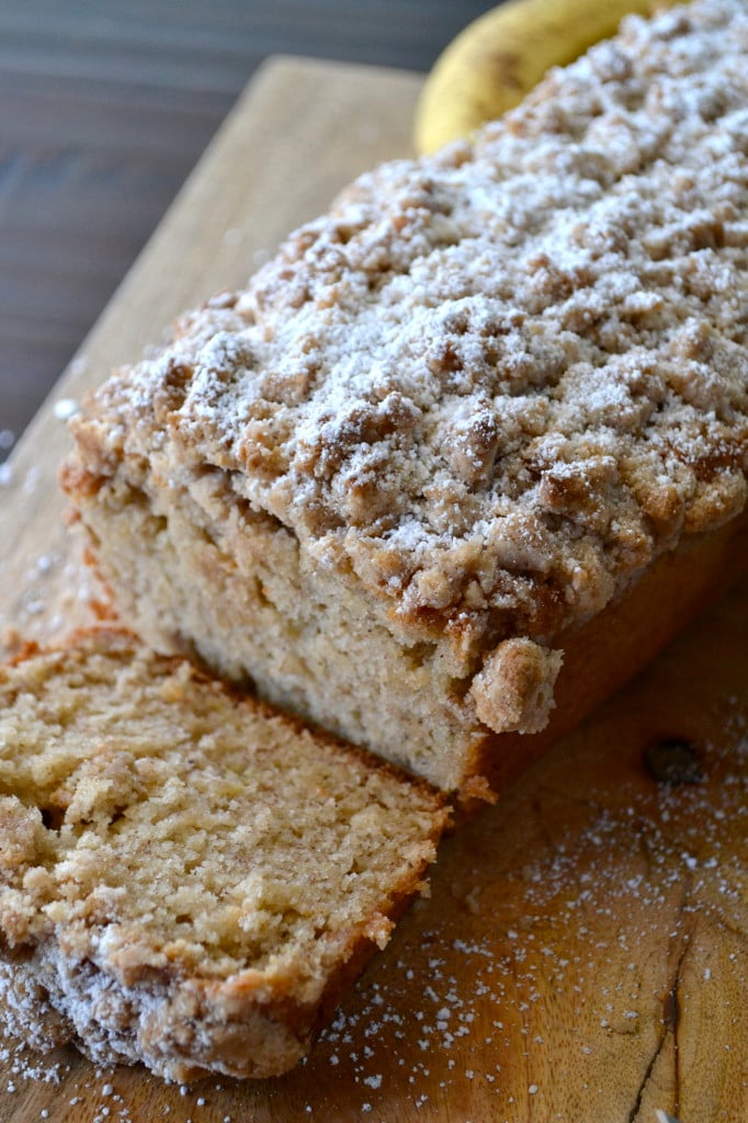 Cinnamon Crumb Banana Bread Little Bits of...