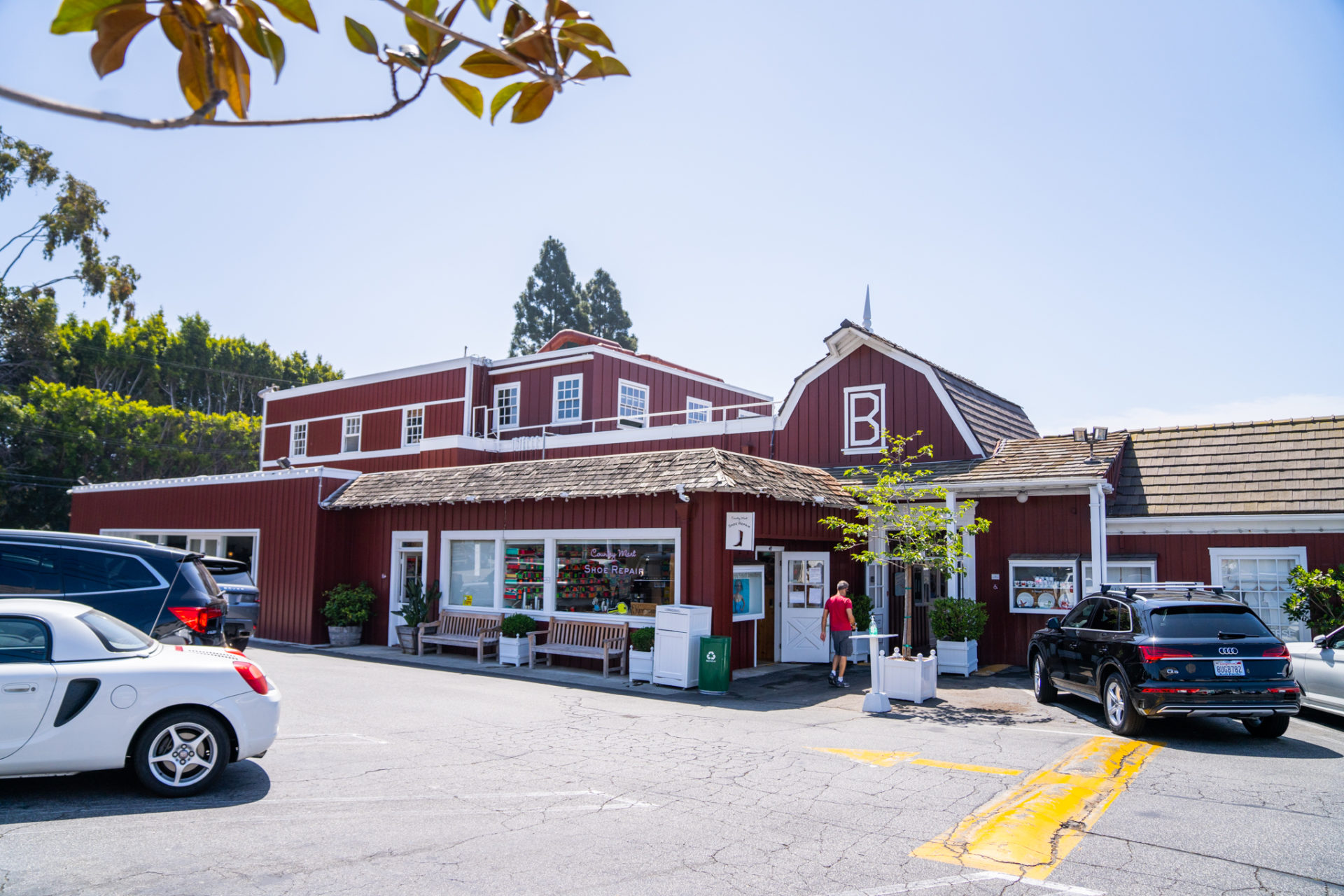 Brentwood Neighborhood Apartments for Rent West Los Angeles Condo for