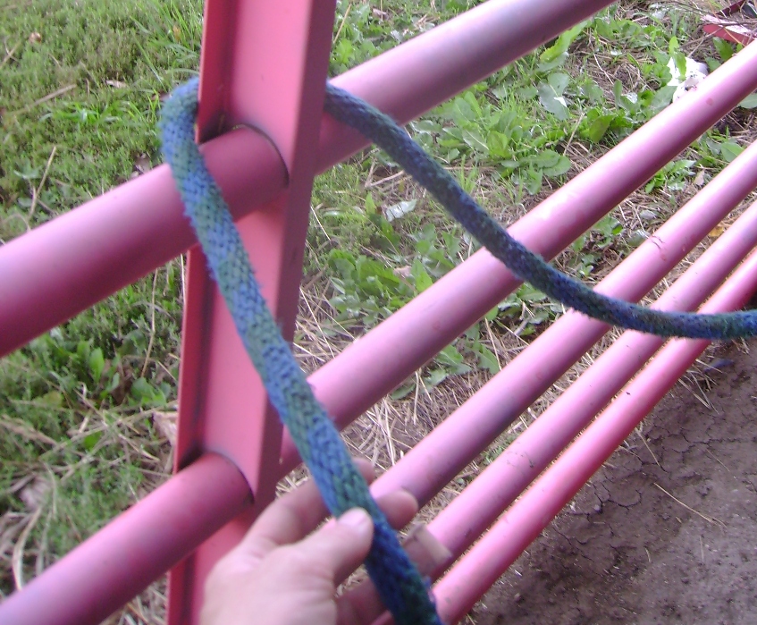 How To Tie A Quick Release Knot, Tying Your Horse, How To Safely Tie A