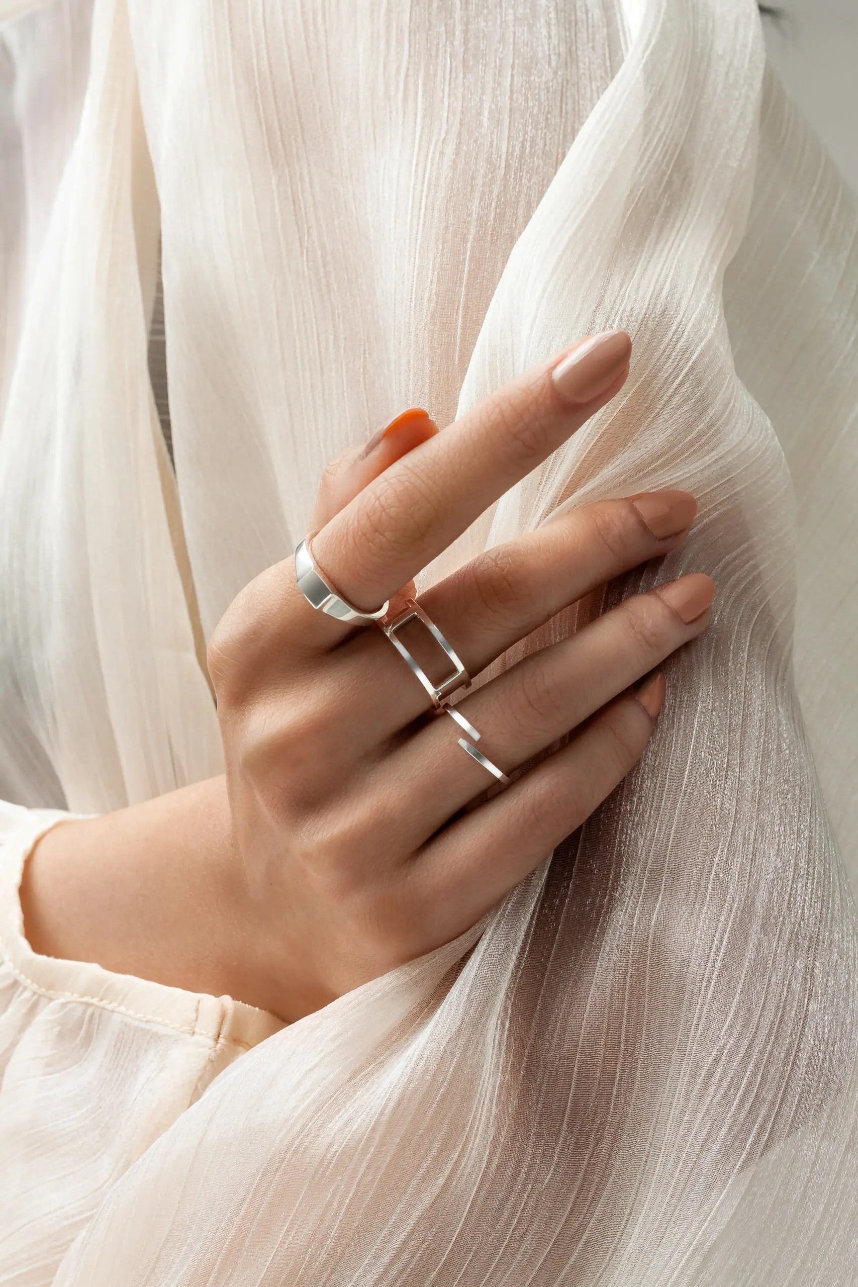 How *exactly* to remove your nail wrap stickers