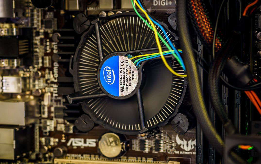 How to Fix a CPU Fan Error? Livewire Dev