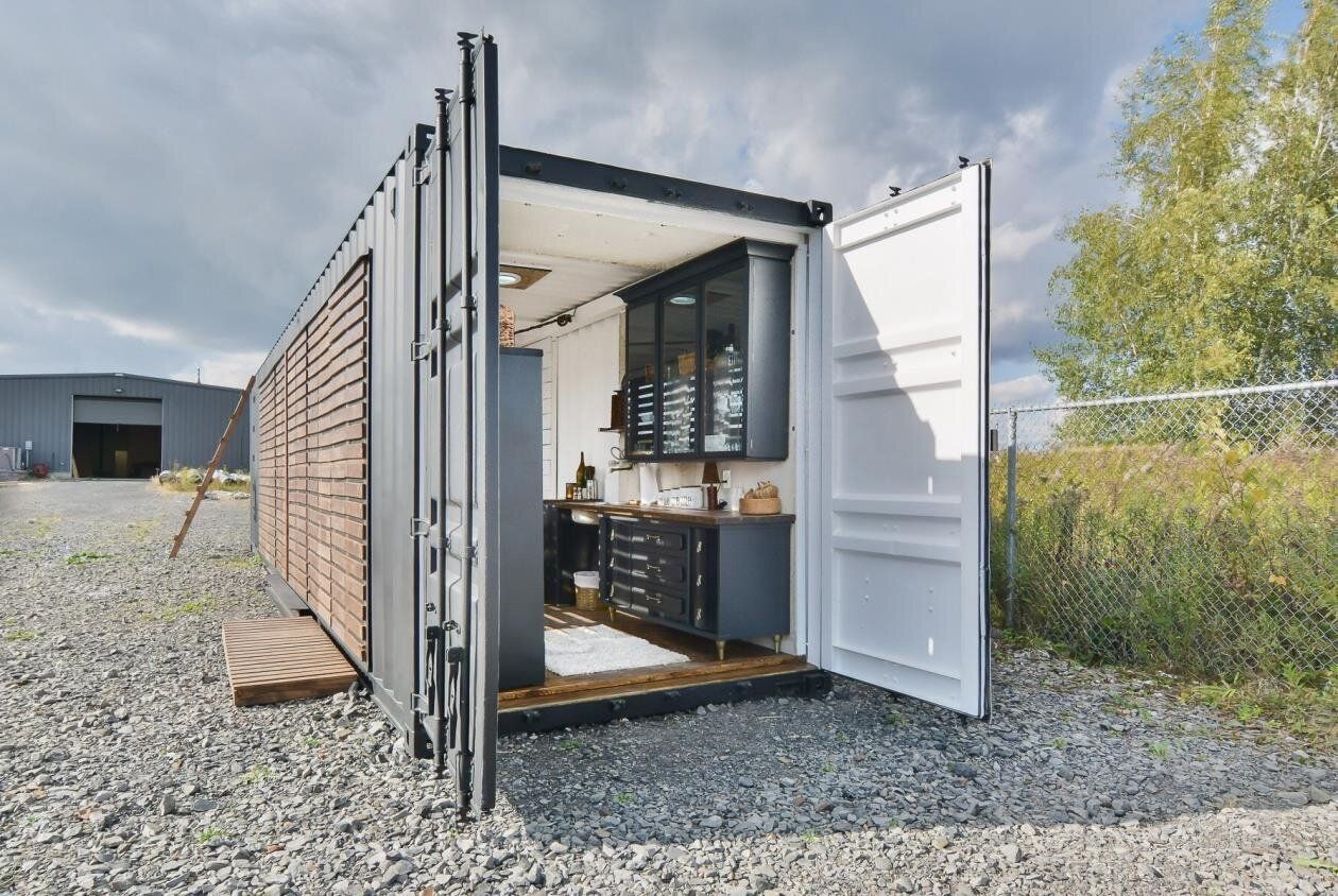 Shipping Container Converted into an Ecological Loft