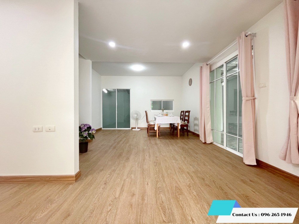 House for sale, The Village Bangna near Mega Bangna 2 km. **Newly