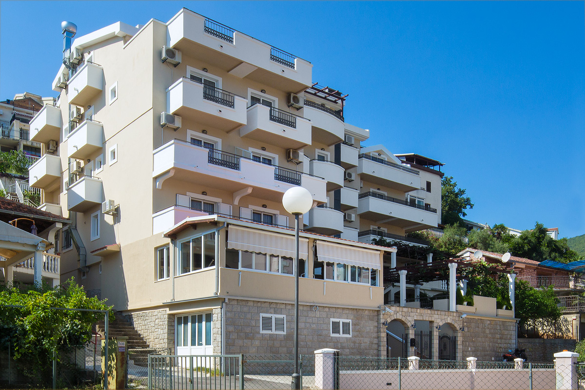 Gallery Ljubanovic Villa Rentals Budva, Montenegro