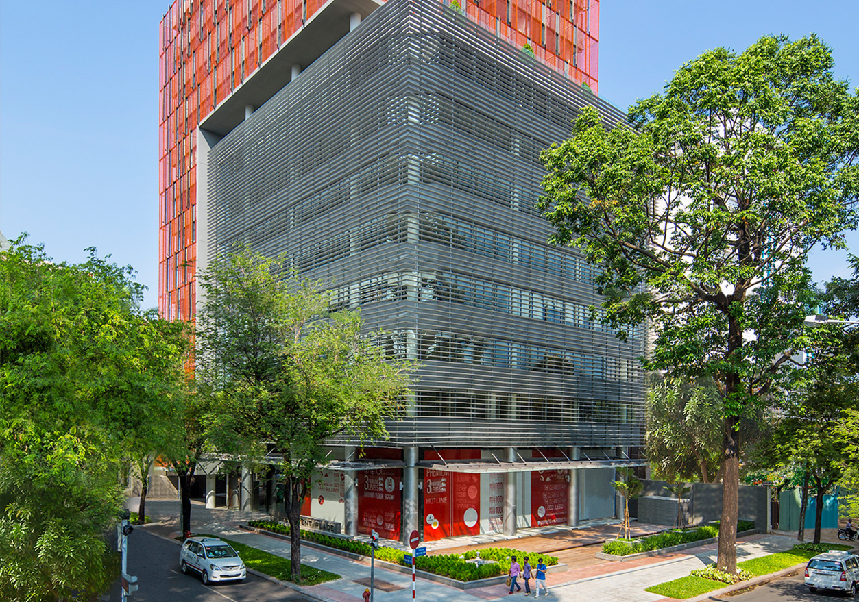 President Place Lloyds Property