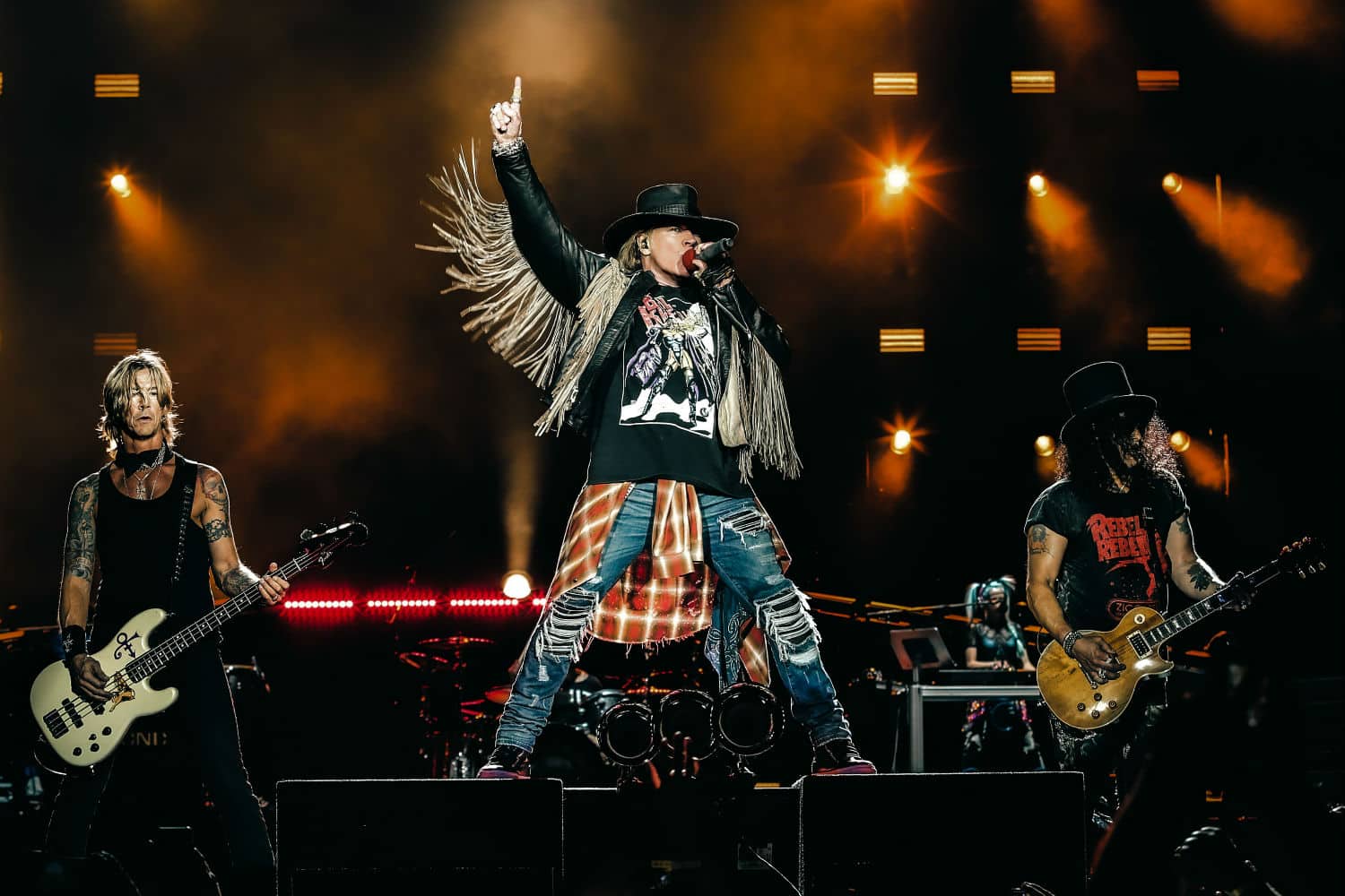 GUNS N' ROSES Share The Official Lyric Video For 'Hard Skool' Loaded