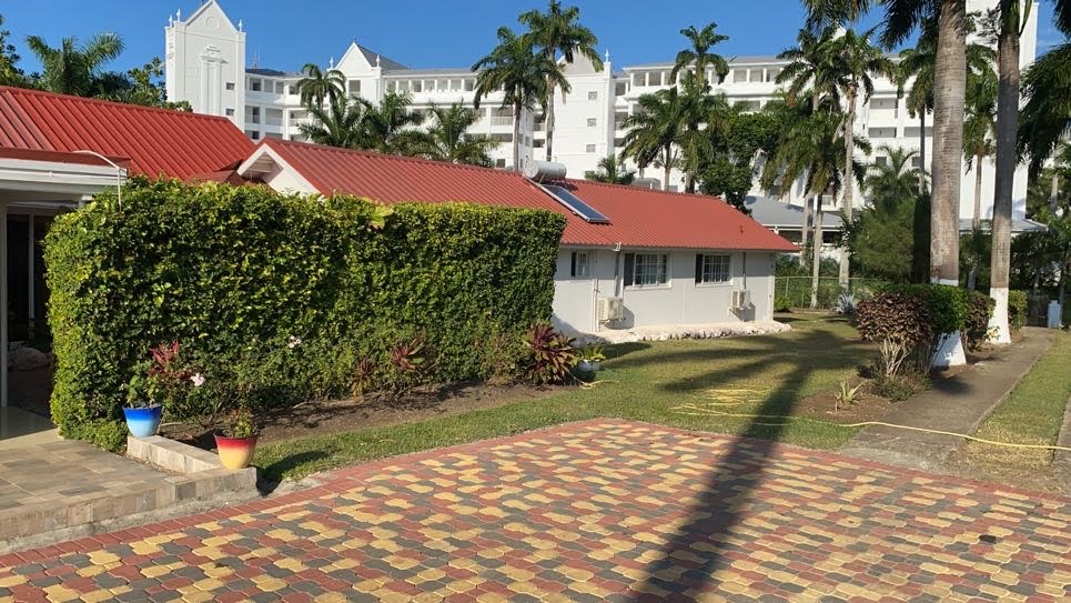 BEACHFRONT VILLA. ST ANN, JAMAICA LocatorZONE