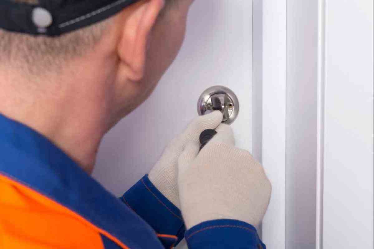 Commercial Locksmith Ince in Makerfield 07482 213069